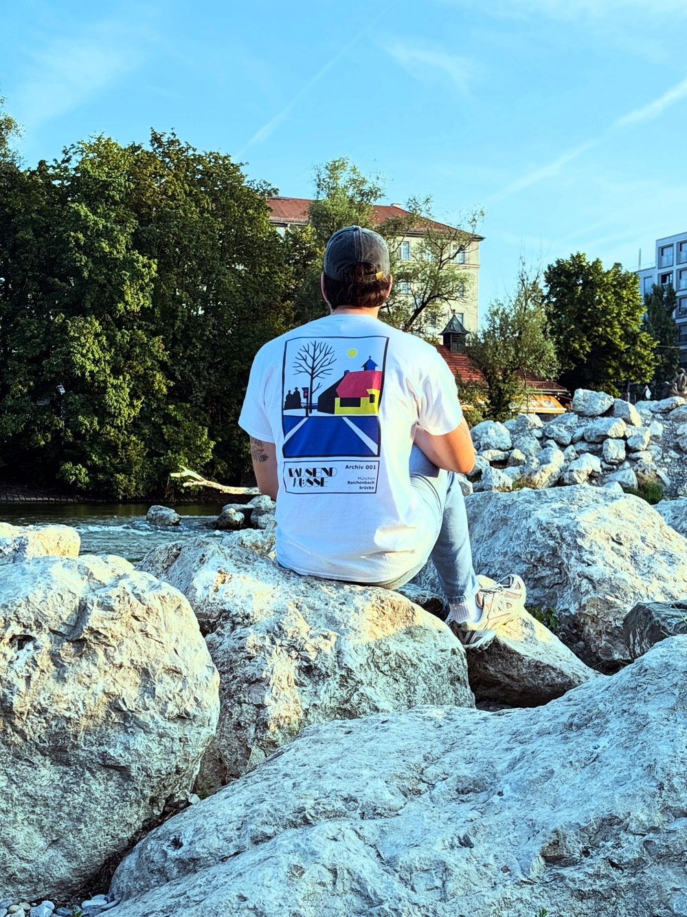tausend küsse — archiv 001 shirt an der isar